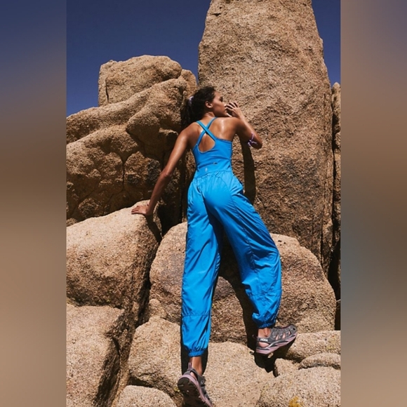 NWT Free People Movement Righteous Onesie Size XL *Sold Out and Rare Color* - Picture 2 of 4